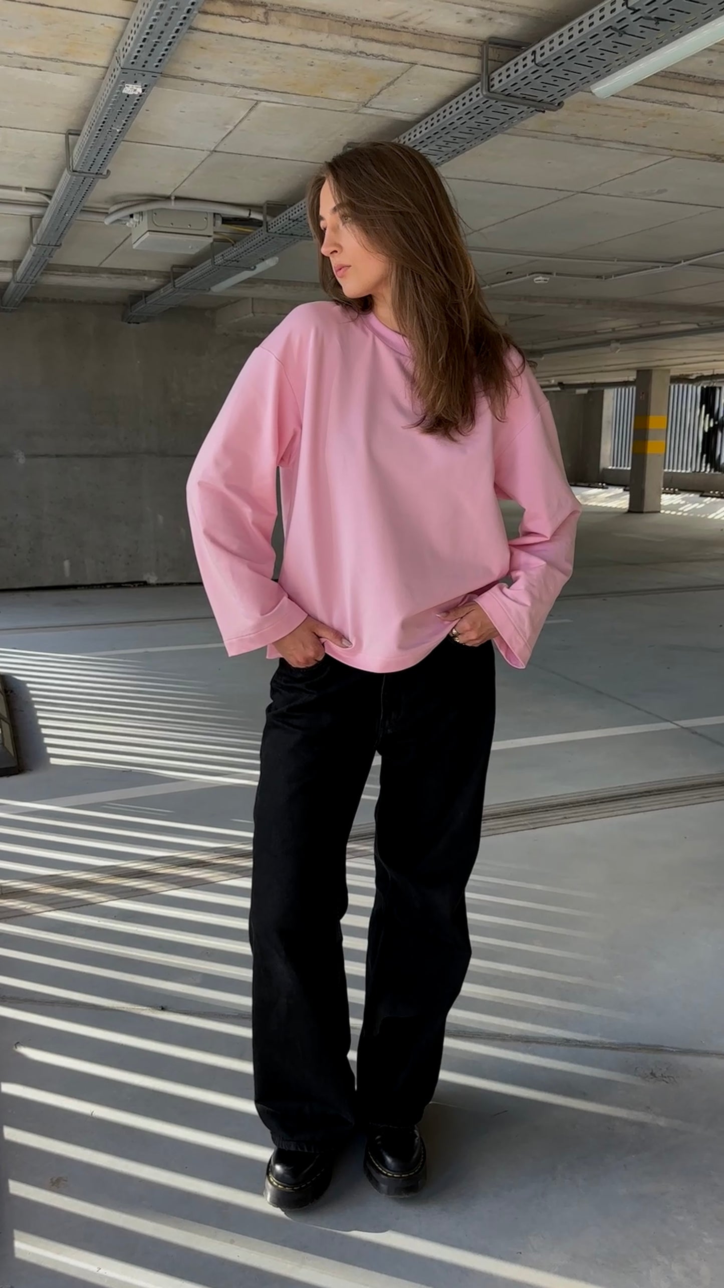 Tvarūs unisex marškinėliai ilgomis rankovėmis iš standžios medvilnės | Dūna